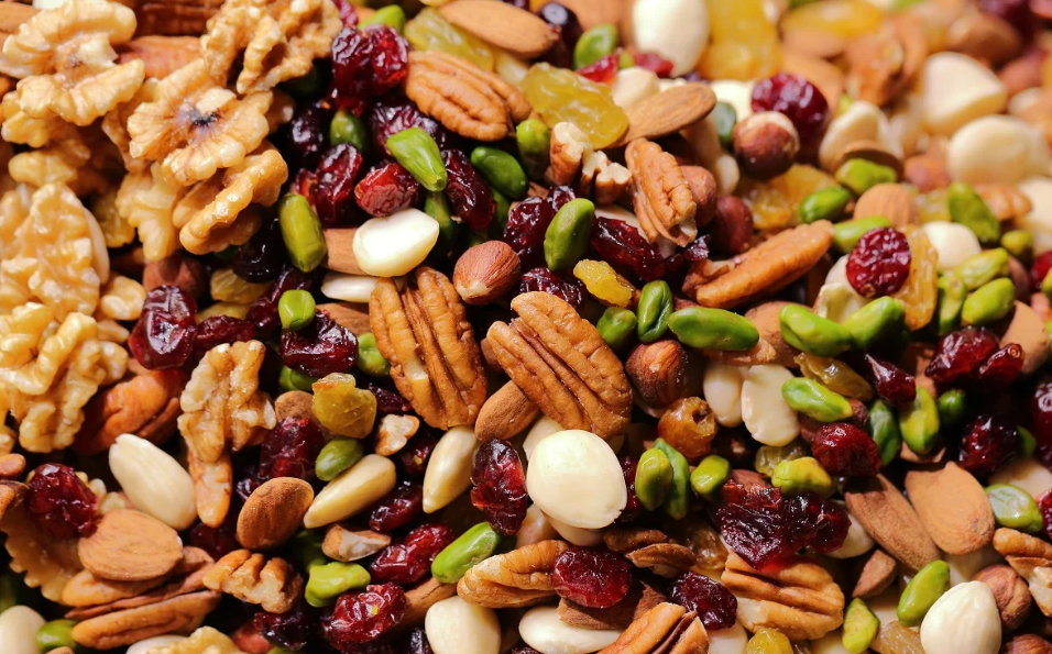  nuts & dried fruits