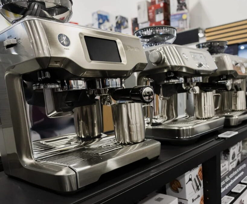 How to Distinguish Between Superior and Inferior Coffee Machine Retailers?