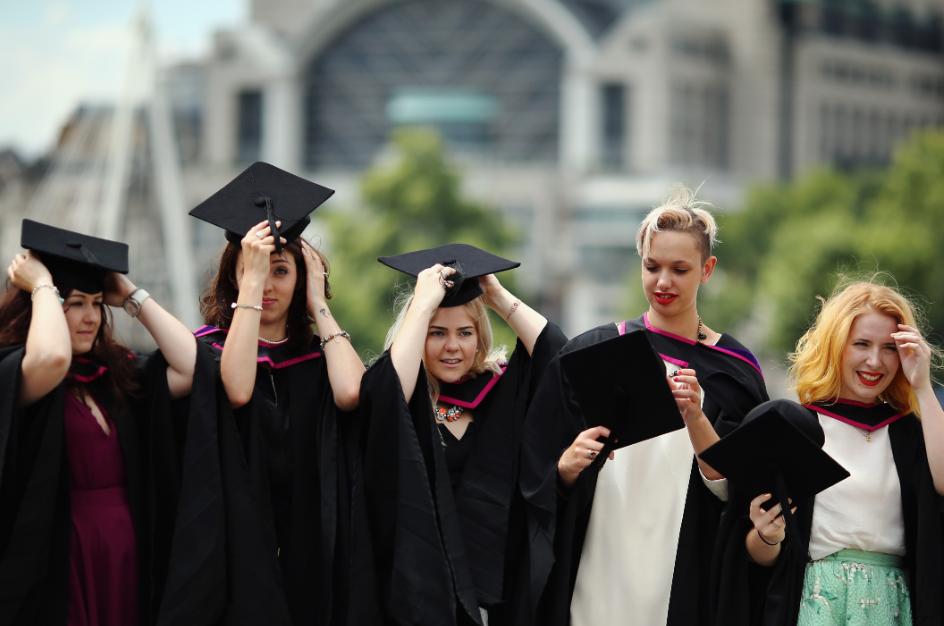 Female Graduation Outfits: Step Into Graduation Day in Style